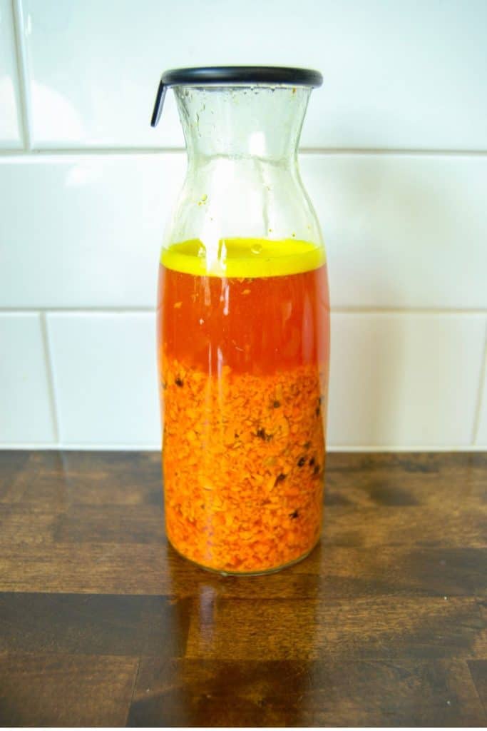 DIY turmeric black pepper tincture