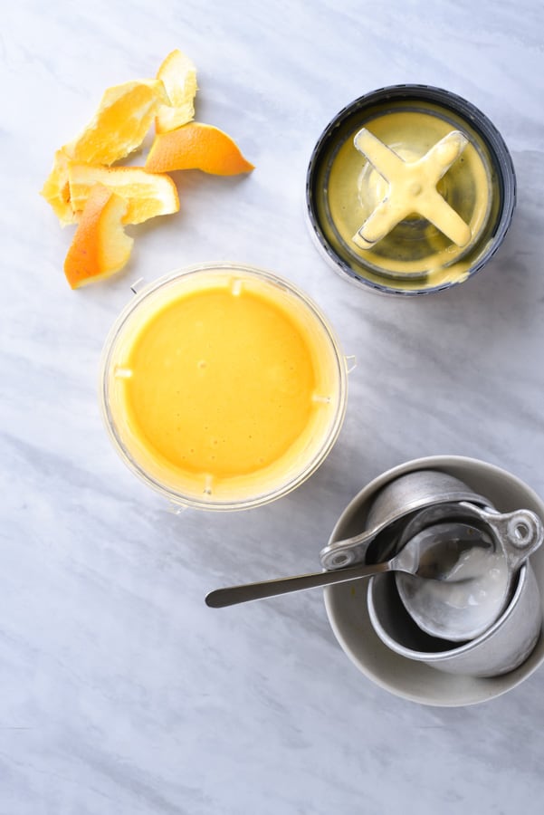 A finished turmeric smoothie in a nutribullet after blending